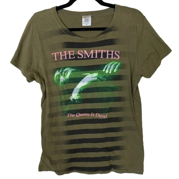 The Smiths 2004 The Queen Is Dead Album Art Band T-Shirt Hard to Find XXL Womans - Picture 1 of 16